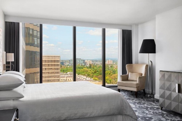 Sheraton Melbourne Hotel image 16